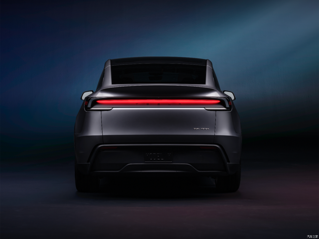 Model Y Image 4