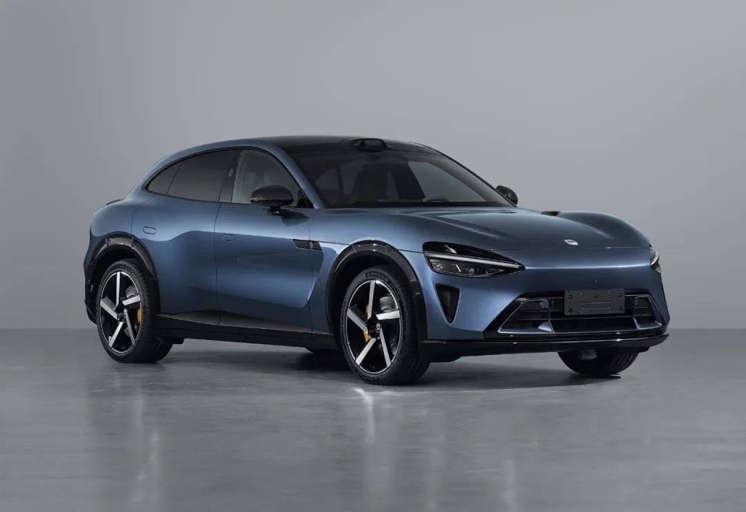 Nio L7