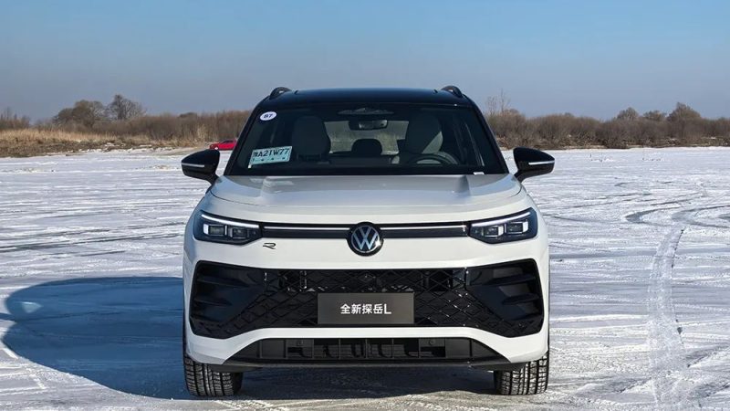 The New Volkswagen Tayron L: One of the Most Powerful SUVs Priced at About 200,000 RMB