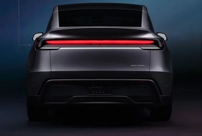 New Tesla Model Y Launched with Price Increase of 13,600 Yuan! A Bit Like XPeng P7+