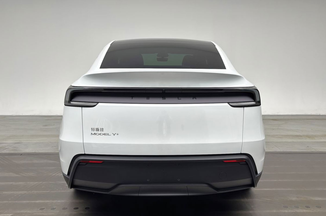 Tesla Model Y Upgrades Trunk Design in New Version, Significantly Reducing Repair Costs