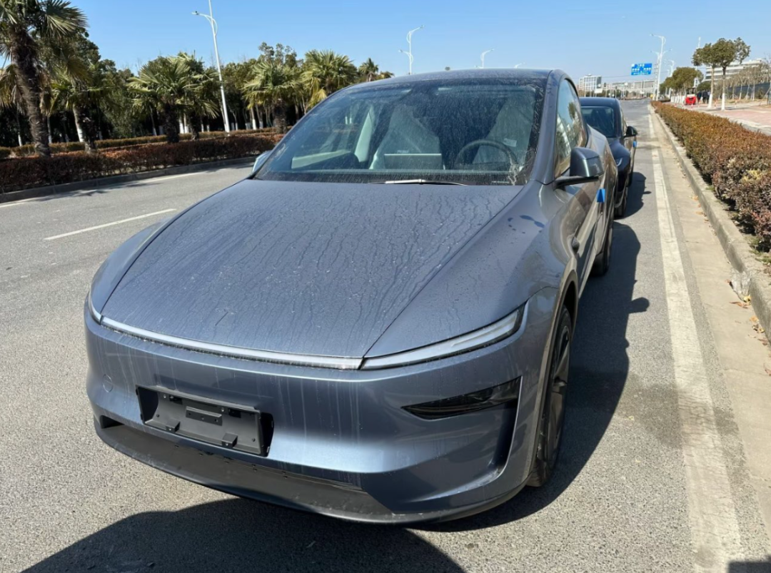 Tesla Model Y New Design 2