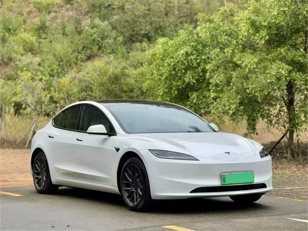 Model Y Interior