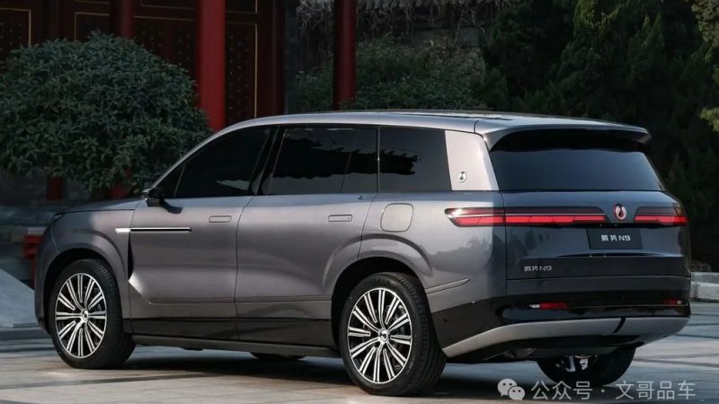 Geely Galaxy’s All-New SUV: Three Rows, Six Seats, Over 5 Meters Long, EM-P Equipped, Starting Price of 300,000 RMB