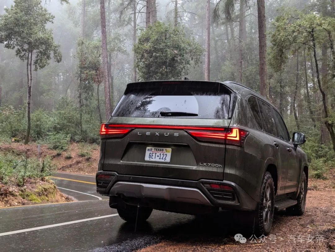 2025 Lexus LX 700h Review: An Exceeding Expectations Hybrid SUV