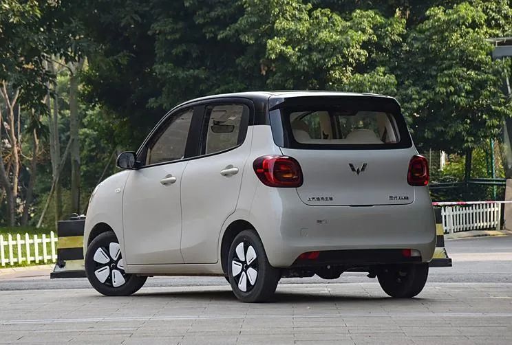 Wuling MINIEV Image 4