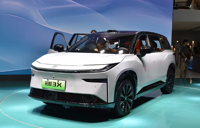 10 New Energy SUVs to Be Launched in 2025, Priced Between 250,000 and 800,000 Yuan