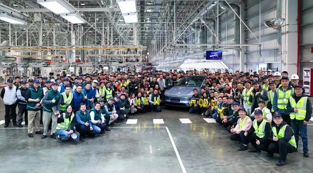 Tesla’s Revamped Model Y Begins Mass Production at Shanghai Gigafactory, Deliveries to Start This Month!