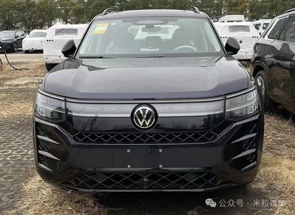 Volkswagen Black Warrior interior