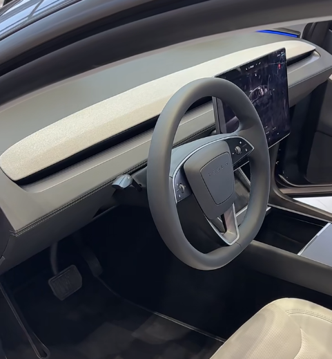 Tesla Model Y Steering Wheel