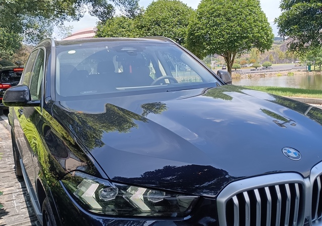 Instead of Buying the AITO M9, I Chose the BMW X5 for 600,000: My Thoughts