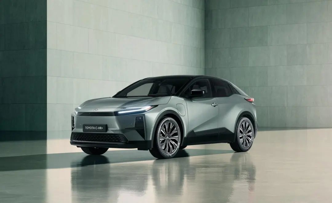 C-HR+ EV Image