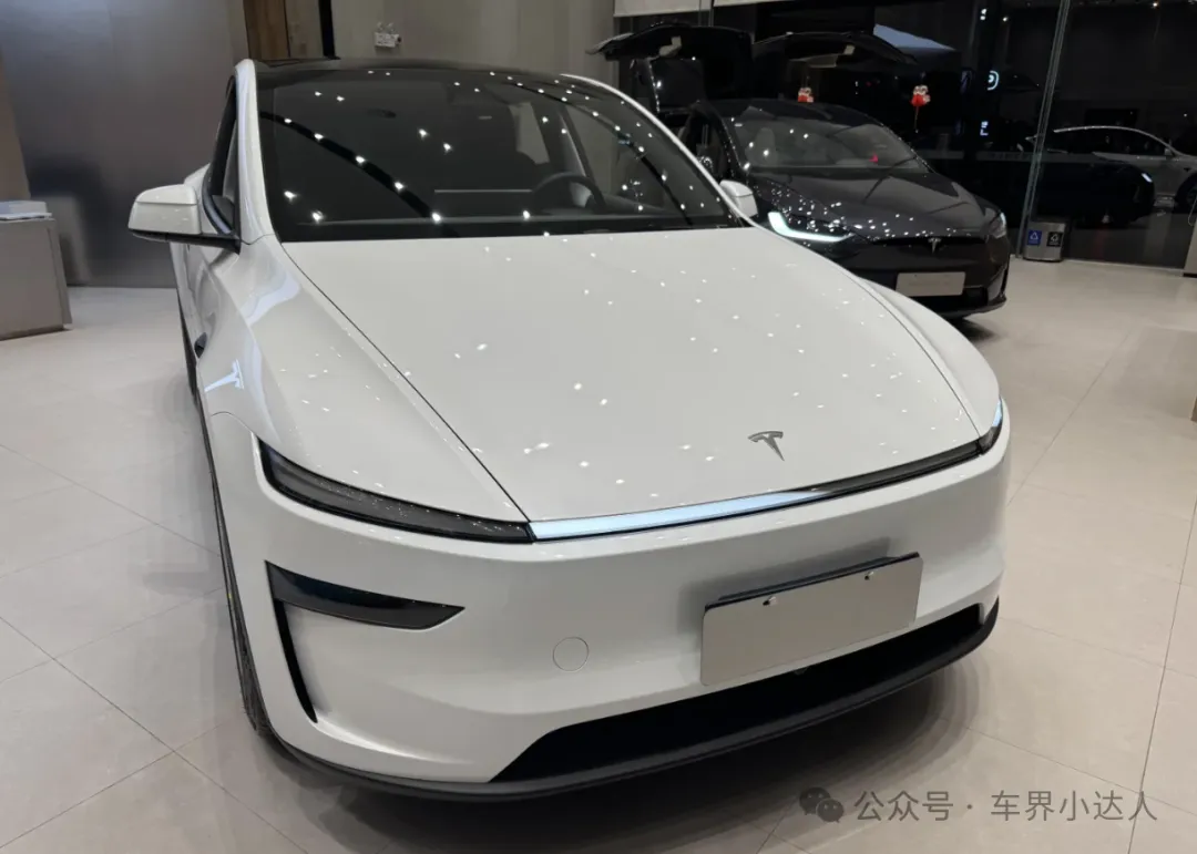 Tesla Model Y Image 1