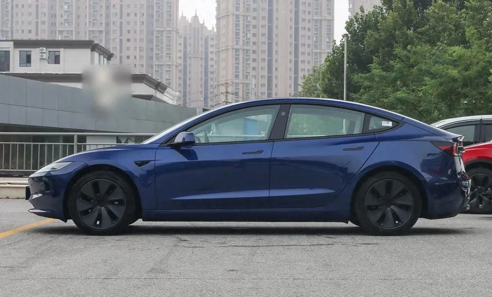 Tesla Makes a Bold Move: Unveiling the All-New Model Z with Stunning Features