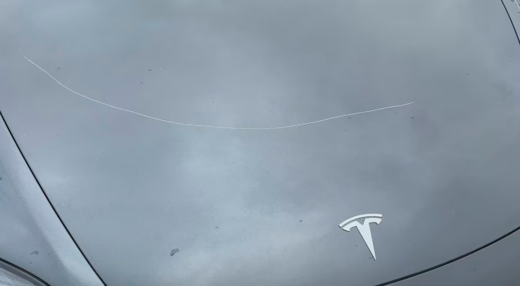 Over 80 Tesla Vehicles Vandalized! Musk: All Stores to Enhance Security, Vehicles to Activate “Sentry Mode”