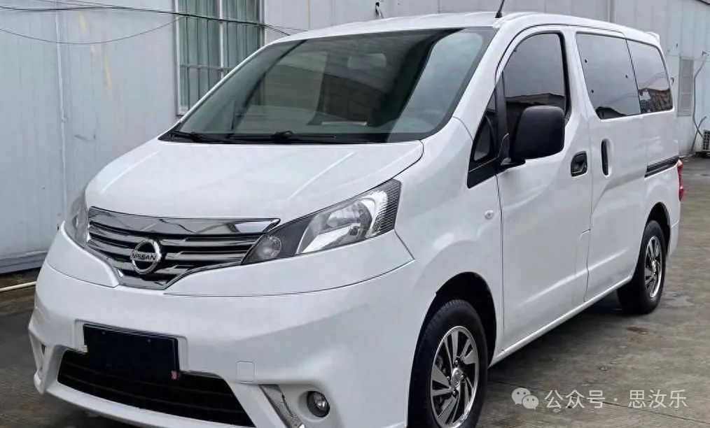 Nissan NV200 Unveils a New Era: Sliding Door Design, Spacious Living + Bed Mode, 1.6L Engine, and All-Wheel Drive for an Enhanced Multi-functional Travel Experience