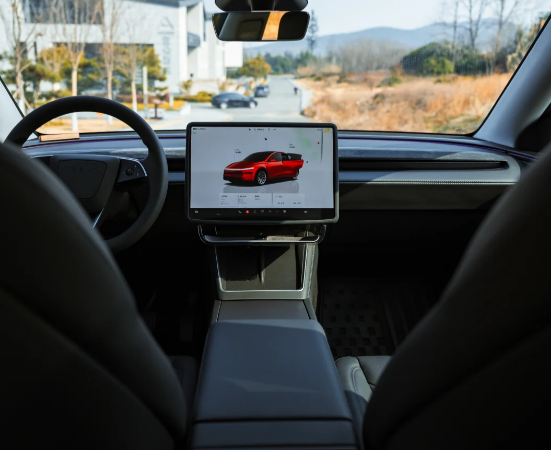 Tesla Model Y is Incredibly Attractive! Priced at Â¥260,000 with “Bare-Bones” Configuration, Selling 60,000 Units in Just One Month, and the Domestic Competitors are Silent!