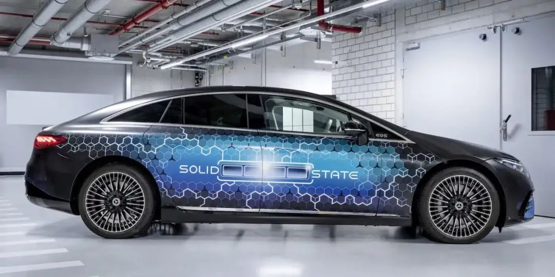 Mercedes-Benz Solid-State Battery Electric Vehicle First Test: Range Exceeds 1000 km, Energy Density Surpasses Lithium-Ion by 80%