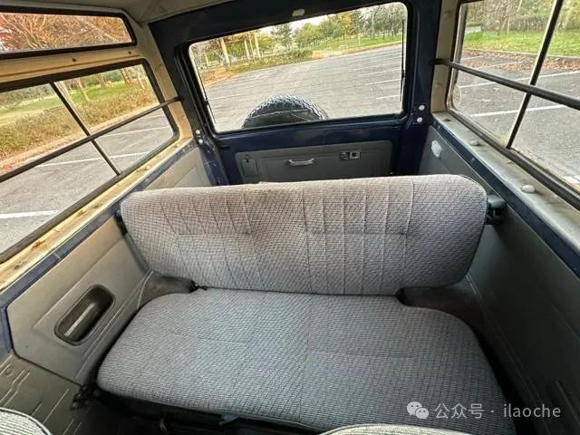 Daihatsu Rugger Interior