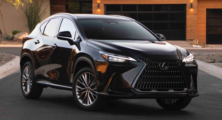 Lexus Raises the Stakes: Mid-size SUV Price Cut by 100,000 Yuan, 203 Horsepower