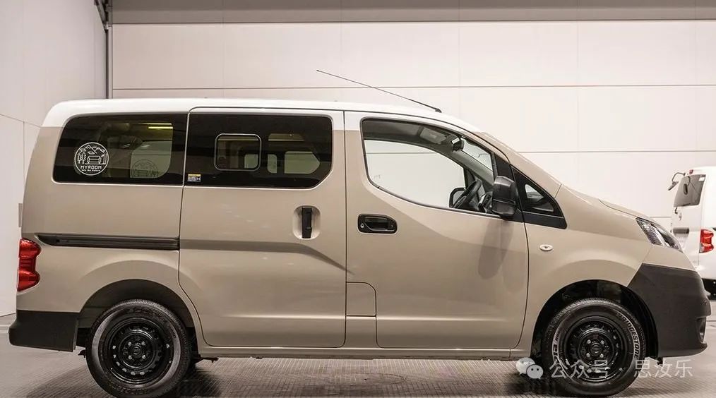 Nissan NV200 Exterior