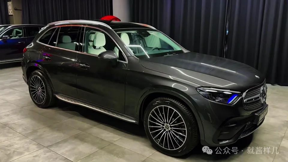 New Mercedes-Benz GLC 300